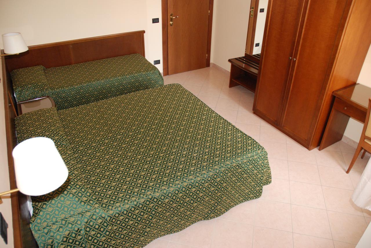 Ristorante Albergo 7Bello Caposele Esterno foto