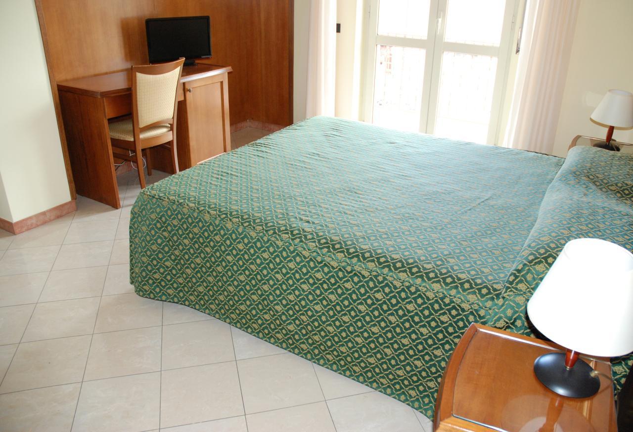Ristorante Albergo 7Bello Caposele Esterno foto